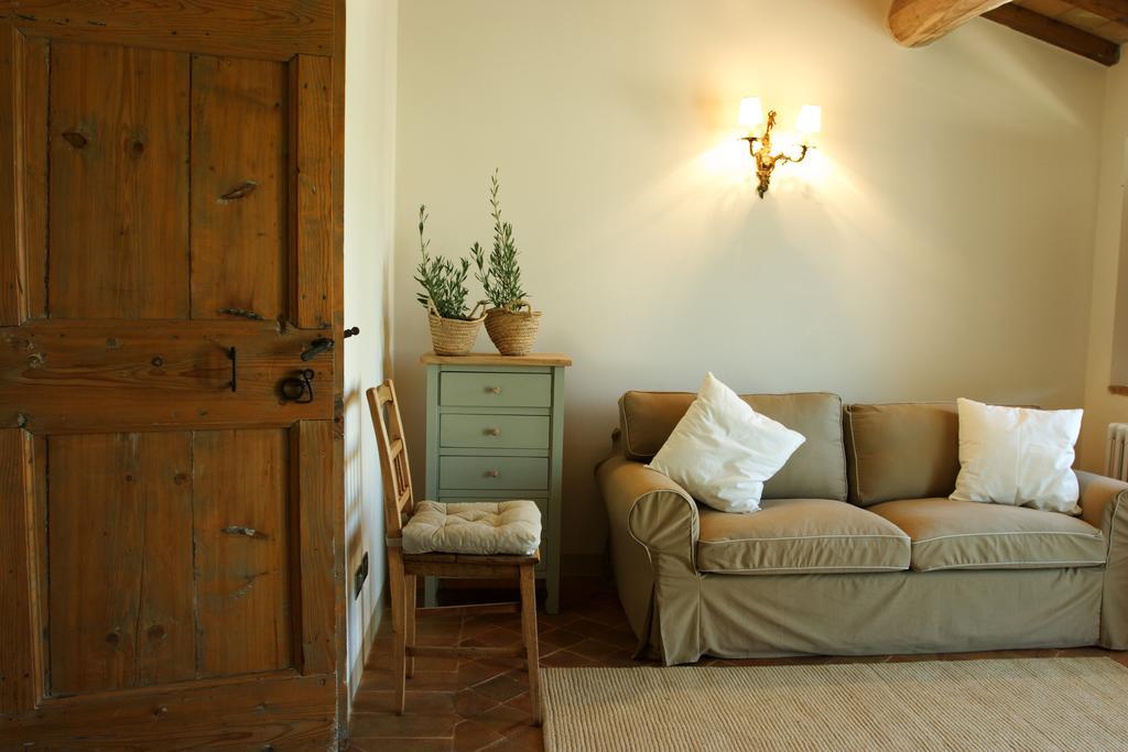 Casarciccia Pensionat Todi Rum bild